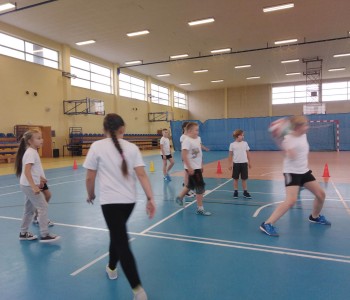 Dwa ognie klas 4 podczas gry