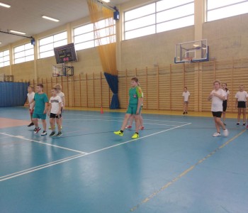 Dwa ognie klas 4 podczas gry